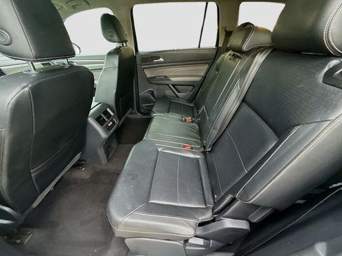 Used 2022 Volkswagen Atlas SE FWD image 23