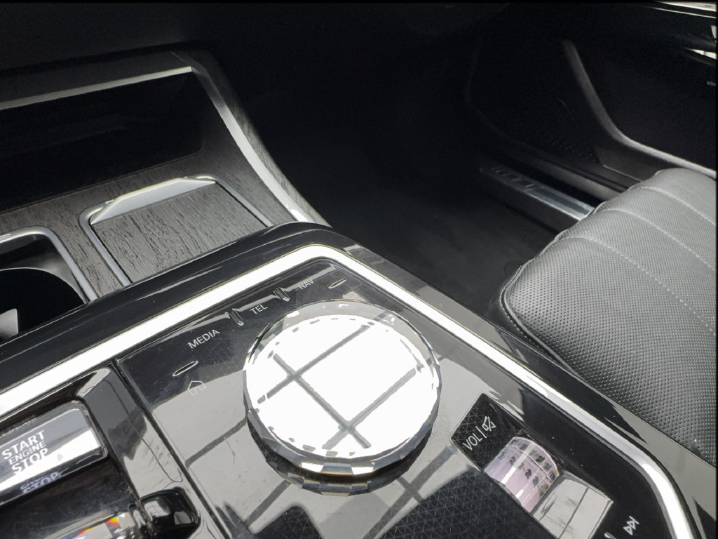Used 2024 BMW 740i RWD image 52