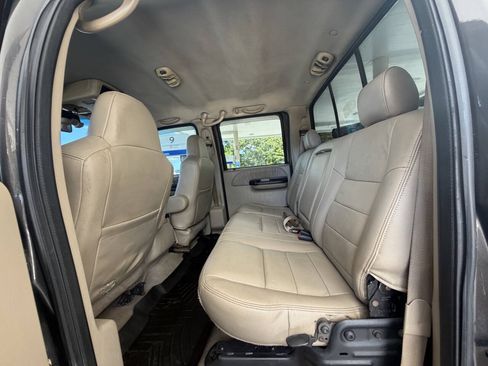 Used 2007 Ford F250 Lariat AWD/4WD image 10