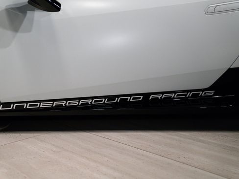 Used 2018 Lamborghini Huracan Performante image 8