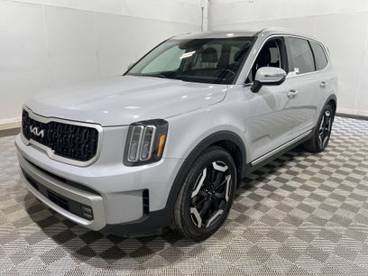 Used 2023 Kia Telluride EX