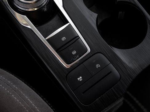 Used 2022 Ford Escape SE w/ Convenience Package image 37