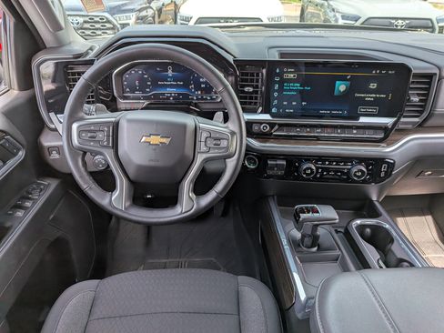 Used 2024 Chevrolet Silverado 1500 LT w/ Convenience Package II AWD/4WD image 26