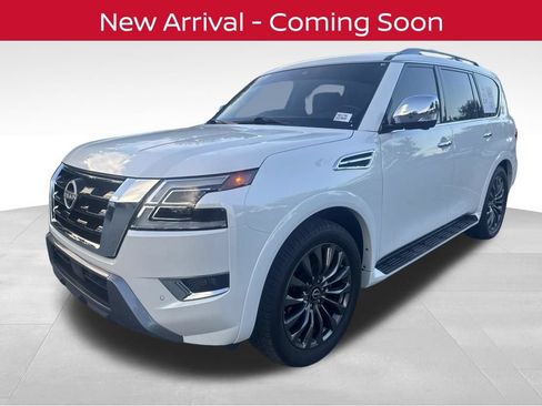 Certified 2023 Nissan Armada Platinum w/ Captain's Chairs Package AWD/4WD image 2