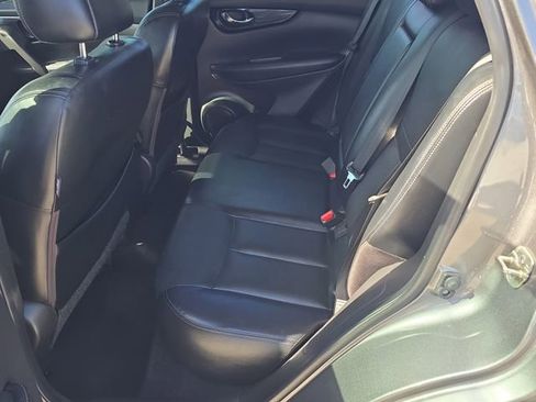 Used 2019 Nissan Rogue Sport SL w/ Premium Package image 18