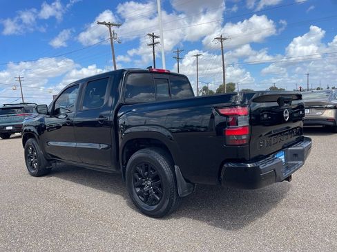 Certified 2022 Nissan Frontier SV RWD image 5