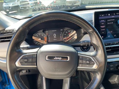 Used 2022 Jeep Compass Limited image 30