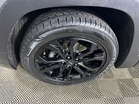 Used 2020 GMC Terrain SLT w/ Preferred Package image 10