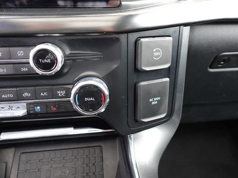 Used 2023 Ford F150 Lariat w/ Equipment Group 502A High image 50