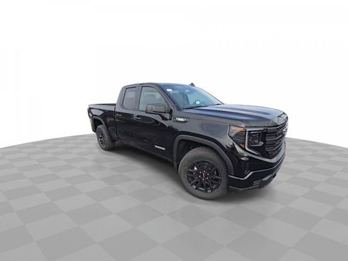 Used 2025 GMC Sierra 1500 Elevation image 2