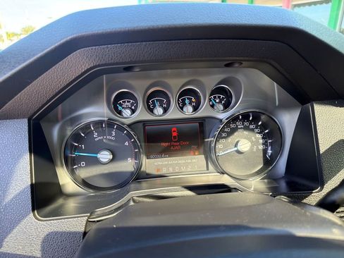 Used 2016 Ford F250 Platinum w/ Platinum Package AWD/4WD image 23