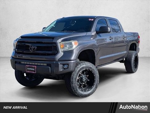 Used 2014 Toyota Tundra SR5 image 1