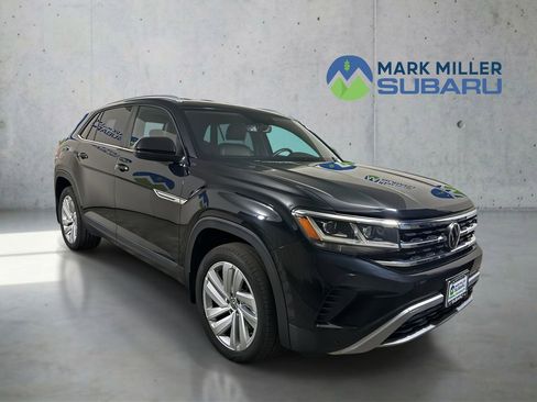 Used 2022 Volkswagen Atlas Cross Sport SE AWD/4WD image 1