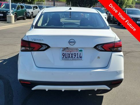 Used 2025 Nissan Versa S FWD image 33