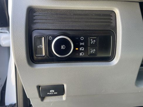 Used 2024 Ford F250 XLT w/ FX4 Off-Road Package image 11