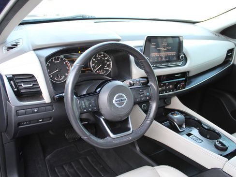 Used 2021 Nissan Rogue SL image 30