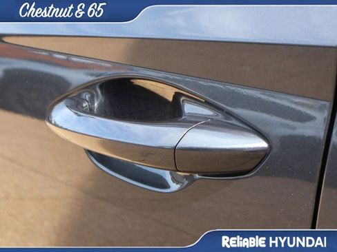 Certified 2023 Hyundai Tucson Limited AWD/4WD image 21