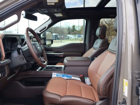 New 2026 Ford F250 King Ranch w/ Chrome Package image 25