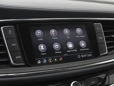 Used 2021 Buick Enclave Essence w/ Sound and Sites Package image 14