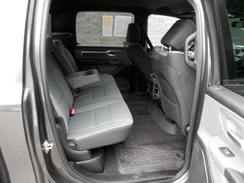 Used 2022 RAM 1500 Big Horn AWD/4WD image 34