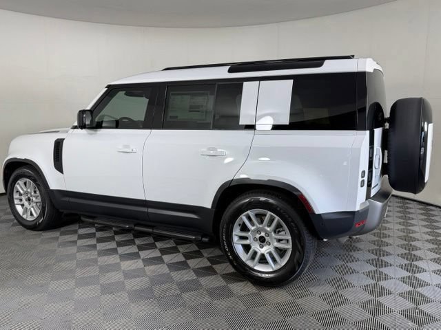 New 2026 Land Rover Defender 110 S AWD/4WD image 4