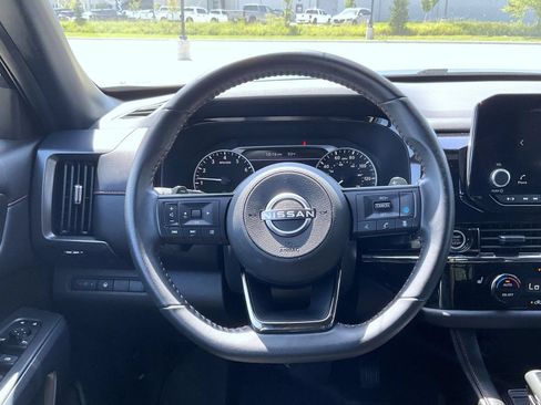 Used 2024 Nissan Pathfinder Rock Creek AWD/4WD image 11