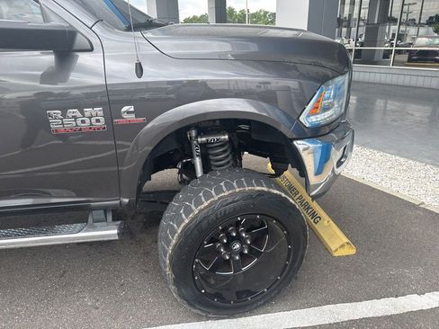 Used 2018 RAM 2500 Laramie AWD/4WD image 19