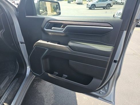 Used 2023 Chevrolet Silverado 1500 LT image 18