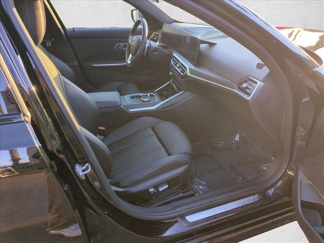 Used 2023 BMW 330i xDrive Sedan w/ Driving Assistance Package AWD/4WD image 22