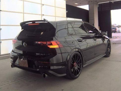 Used 2022 Volkswagen GTI S image 2