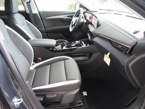 New 2026 Buick Envision Sport Touring AWD/4WD image 9