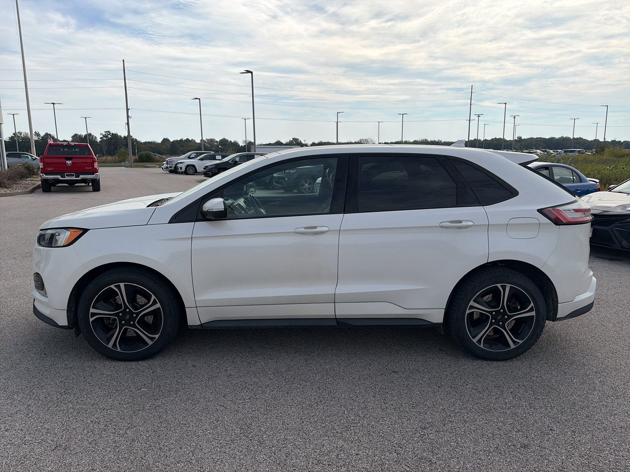 Used 2020 Ford Edge ST w/ Cold Weather Package AWD/4WD image 6