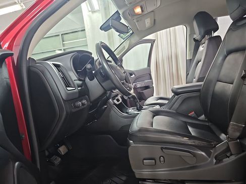 Used 2018 Chevrolet Colorado Z71 AWD/4WD image 18