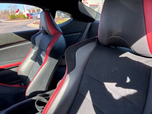 Used 2020 Toyota 86 image 8