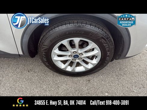 Used 2020 Ford Escape SE image 35