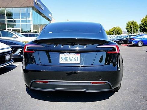 Used 2024 Tesla Model 3 Standard Range RWD image 9