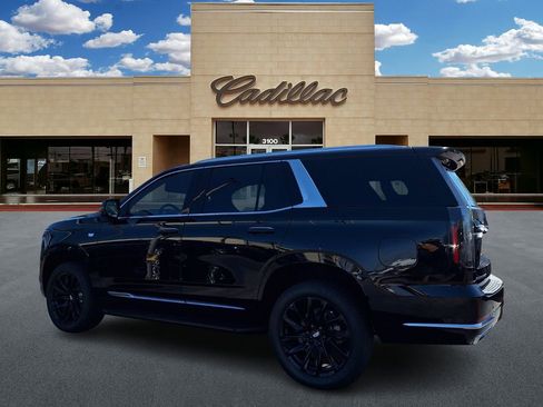 New 2026 Cadillac Escalade 2WD w/ LPO, Floor Liner Package image 5