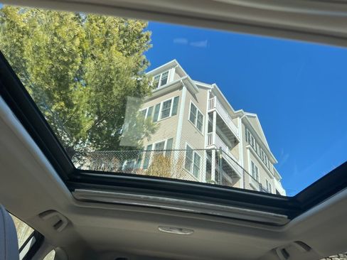 Used 2020 Subaru Forester Limited image 23