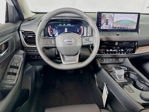 New 2026 Nissan Rogue Platinum w/ Tech Package image 20