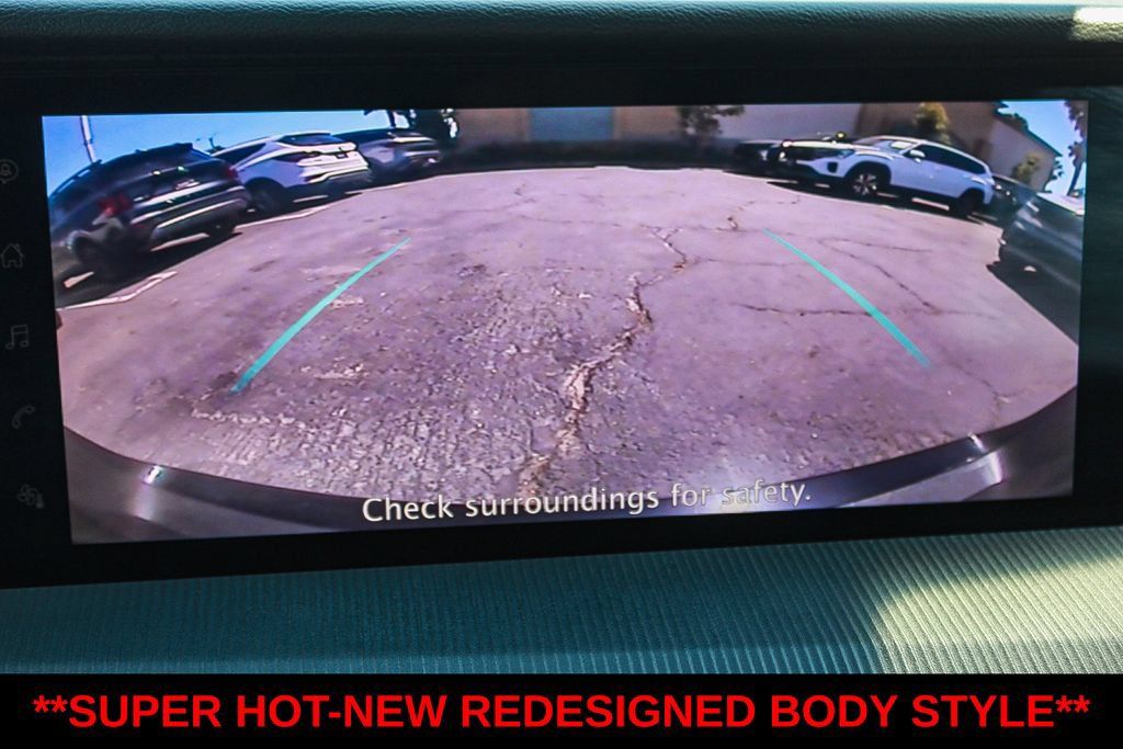 Used 2025 Nissan Murano SV FWD image 24