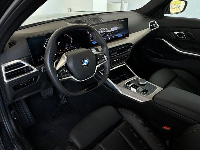 Used 2025 BMW 330i xDrive Sedan AWD/4WD image 10