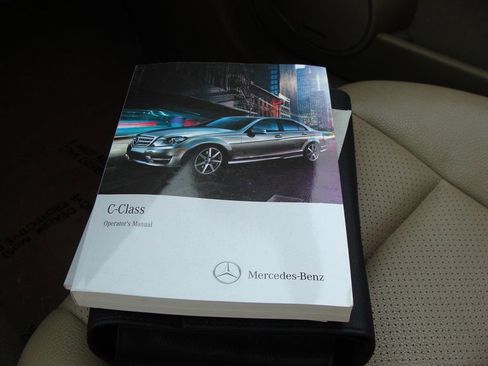 Used 2014 Mercedes-Benz C 300 4MATIC Sedan image 34