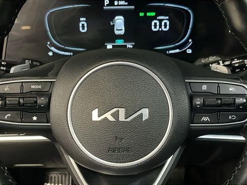 Used 2023 Kia Sportage X-Line AWD/4WD image 11