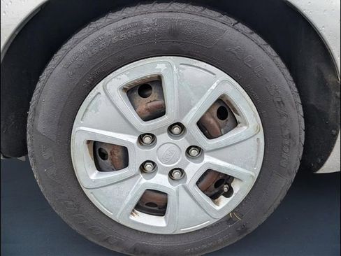 Used 2013 Kia Soul FWD image 20