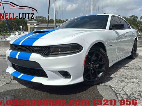 Used 2022 Dodge Charger R/T w/ Blacktop Package image 1