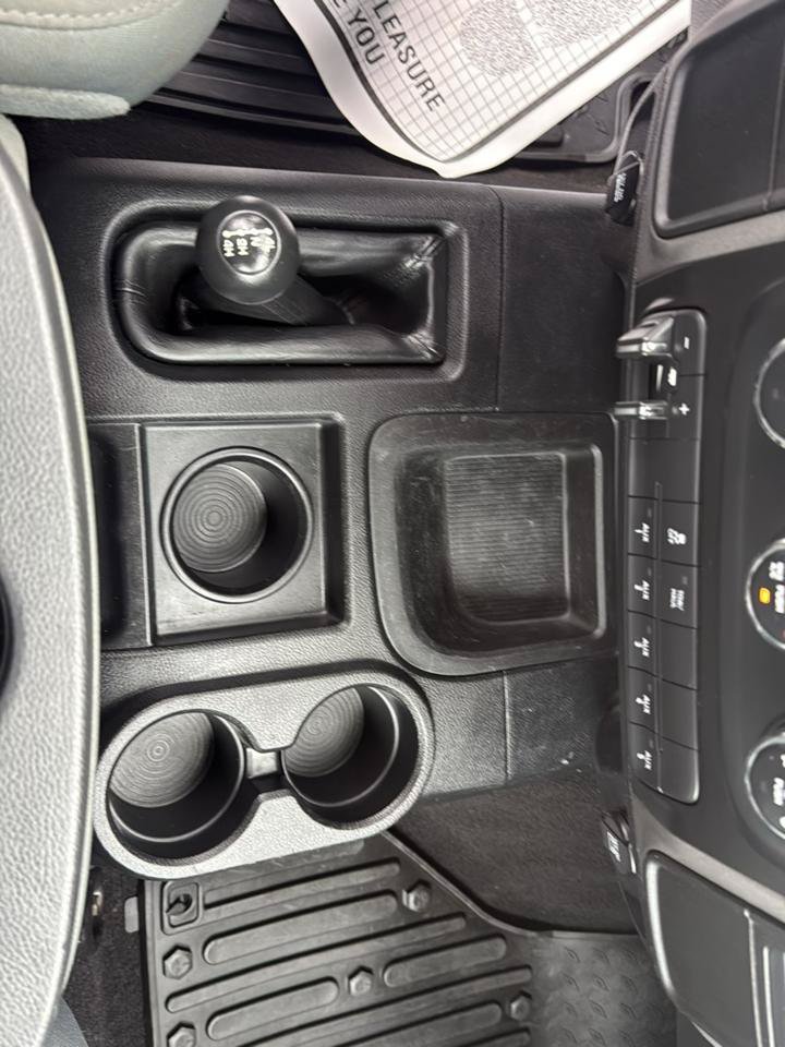 Used 2014 RAM 3500 Tradesman w/ Chrome Appearance Group AWD/4WD image 17