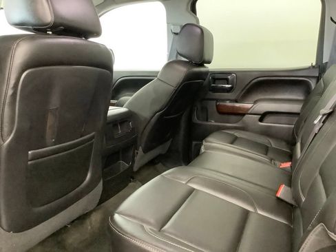 Used 2014 GMC Sierra 1500 SLT w/ SLT Crew Cab Value Package AWD/4WD image 8