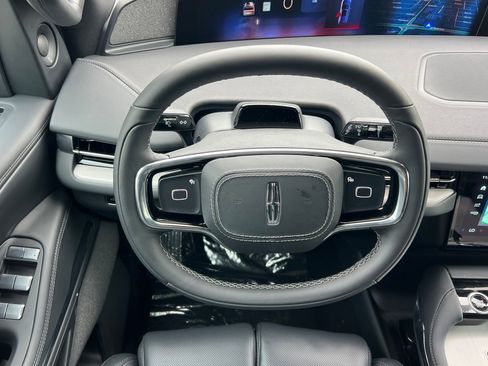 New 2025 Lincoln Navigator L Reserve w/ Jet Appearance Package image 12