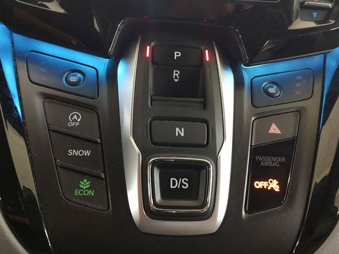 Used 2024 Honda Odyssey Touring image 16