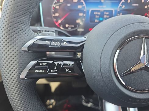 New 2026 Mercedes-Benz GLC 300 4MATIC image 17